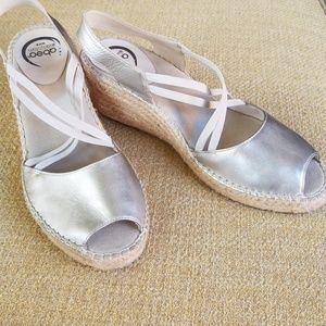 Abeo metallic 3" sandals, wedge heel